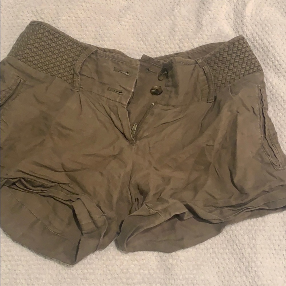 Green linen shorts